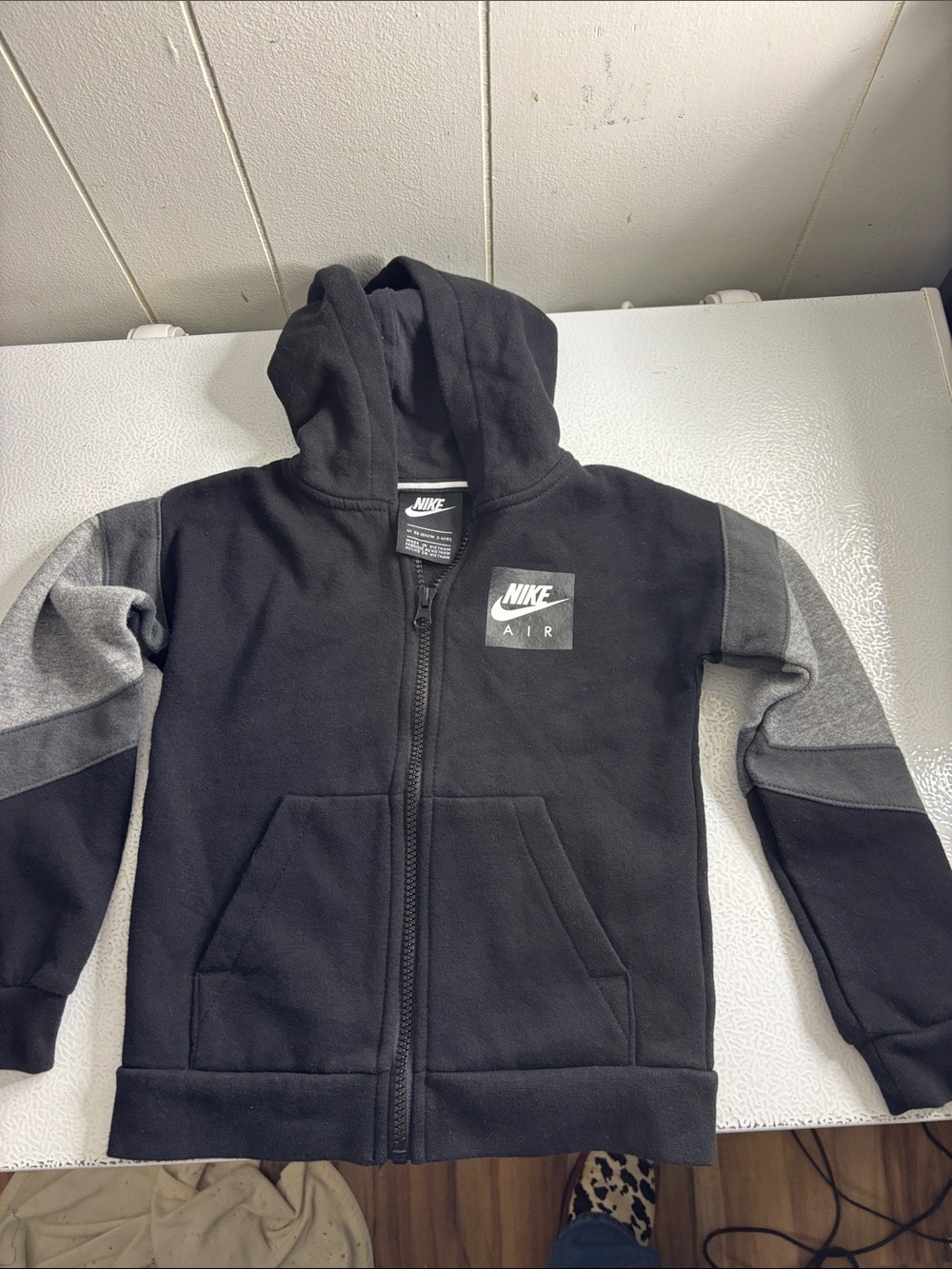301 - Nike Black & Gray Air Fleece Zip Hoodie - Kids